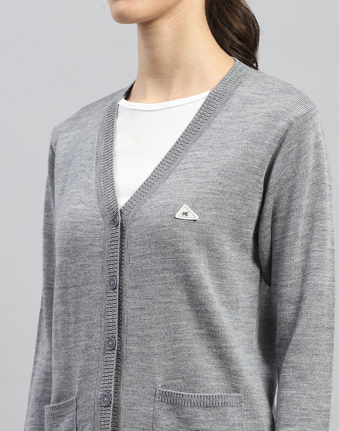 Women Grey Solid V Neck Full Sleeve Cardigan - Image 6