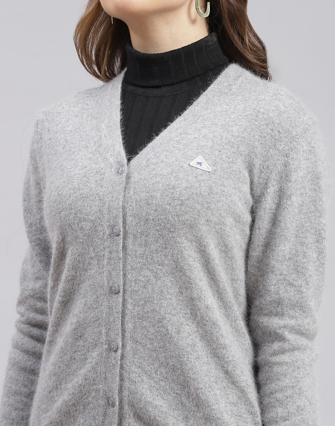 Women Grey Solid V Neck Full Sleeve Cardigan - Image 6