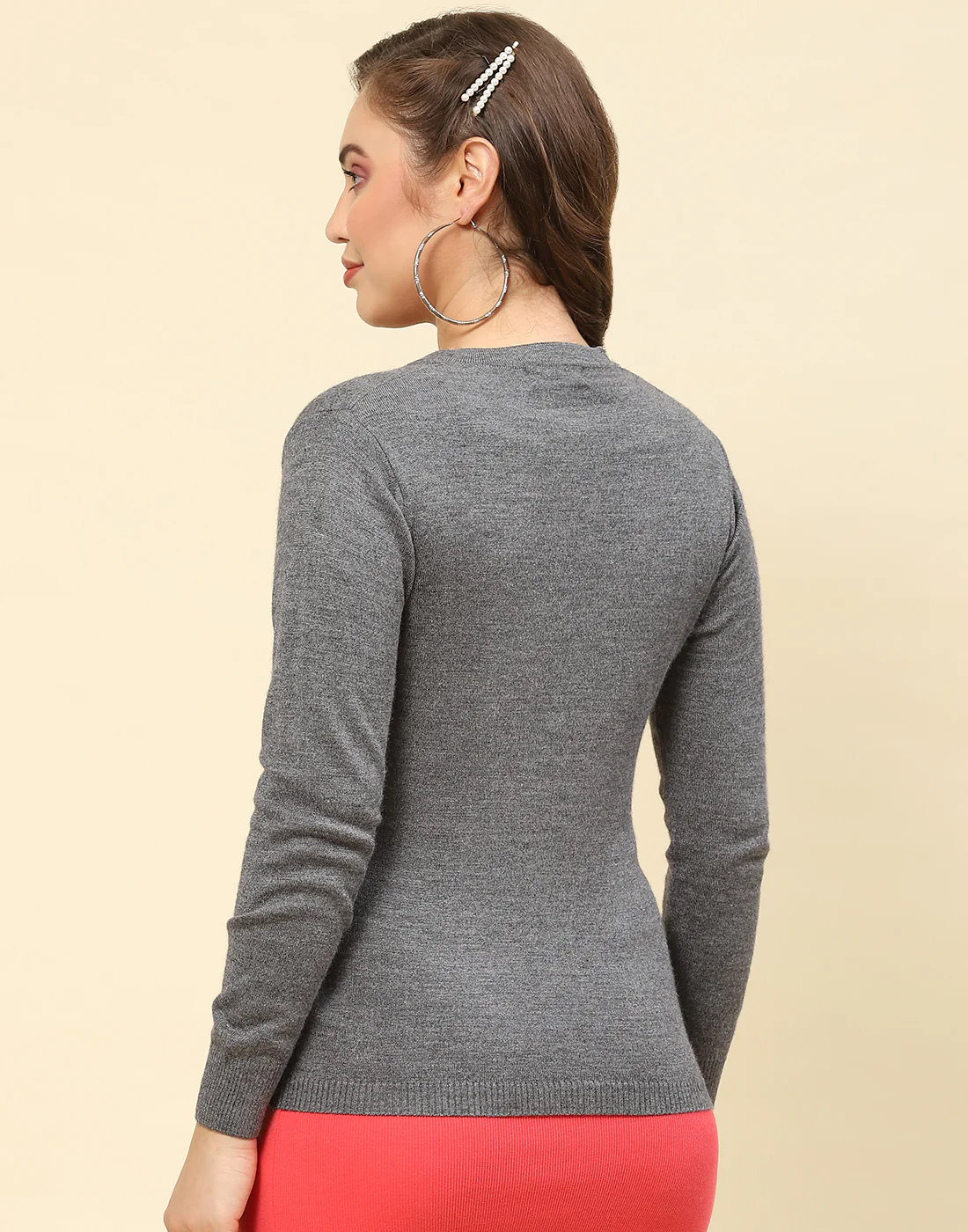 Women Grey Solid V Neck Full Sleeve Cardigan - Image 5