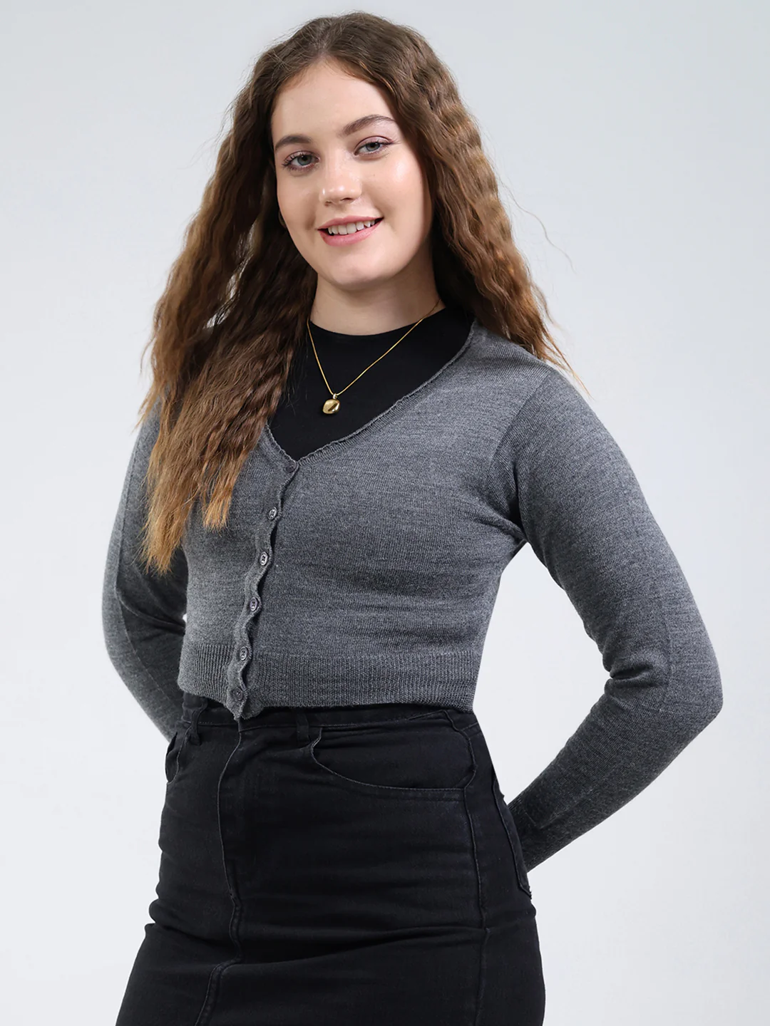 Women Grey Solid V Neck Full Sleeve Cardigan - Image 3