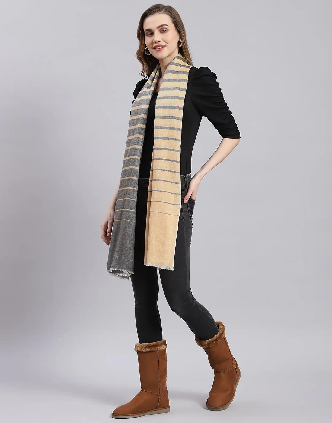 Women Grey Stripe Stole - Image 4