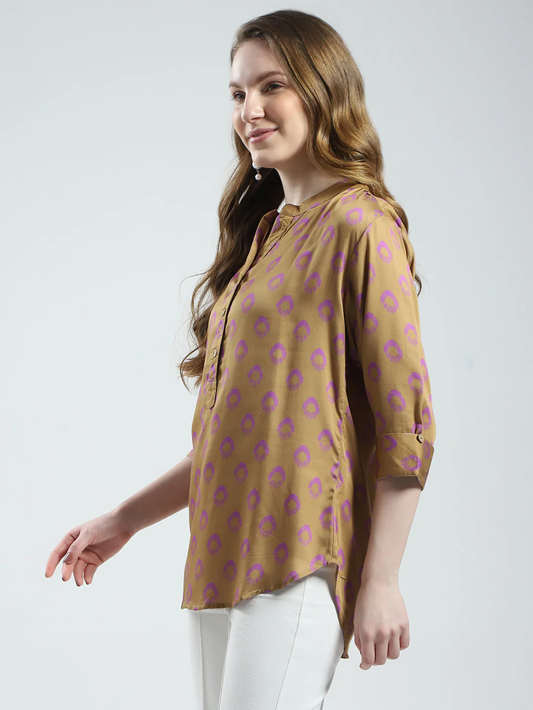 Women Khaki Printed Band Collar 3/4th Sleeve Top - Image 3