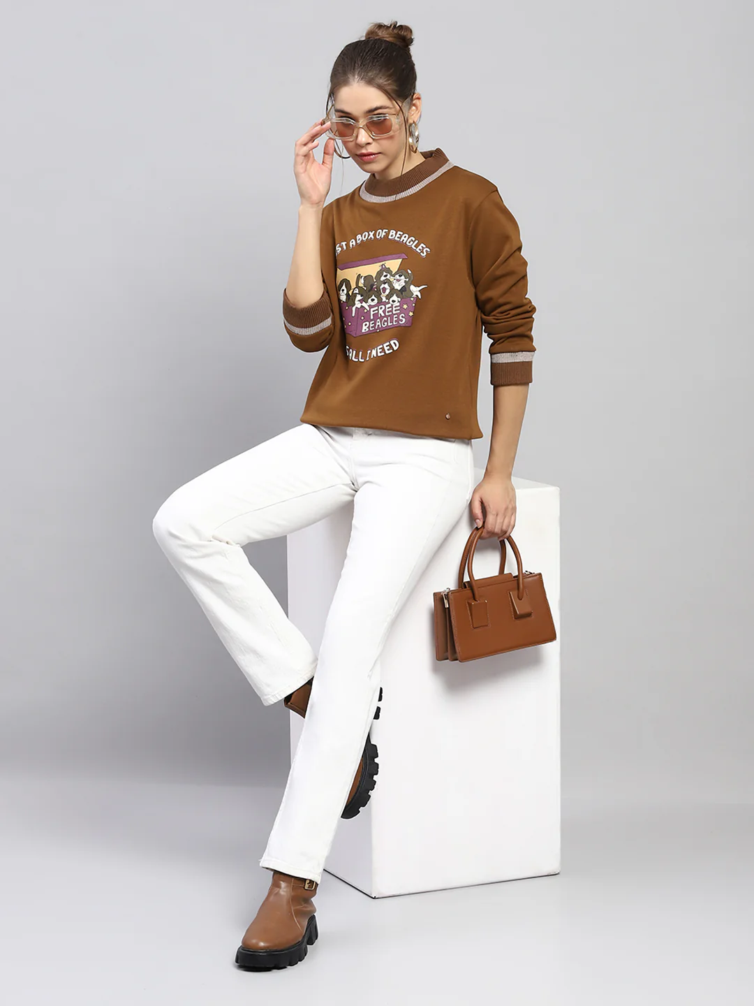 Women Khaki Printed Round Neck Full Sleeve Sweatshirt - Image 5