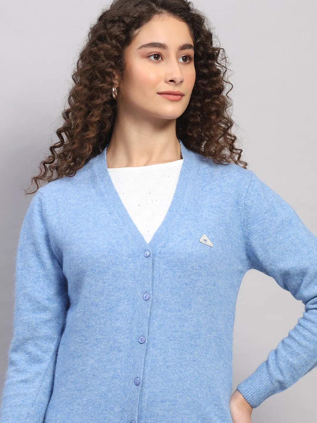 Women Light Blue Solid V Neck Full Sleeve Cardigan - Image 7