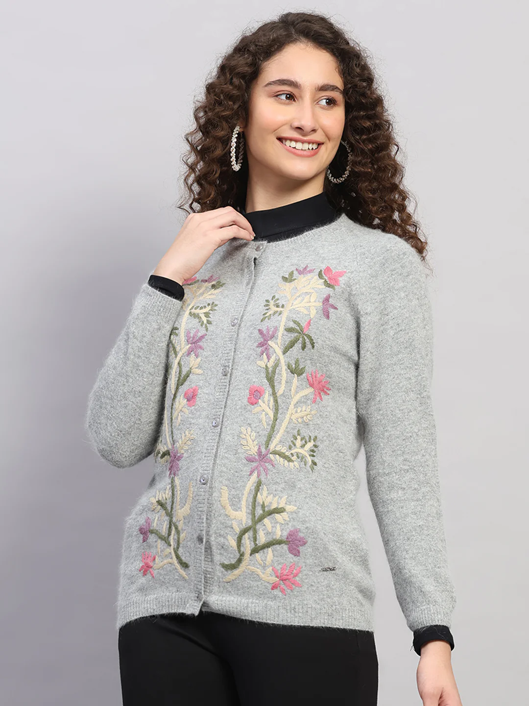 Women Light Grey Jaquard Round Neck Full Sleeve Cardigan - Image 3