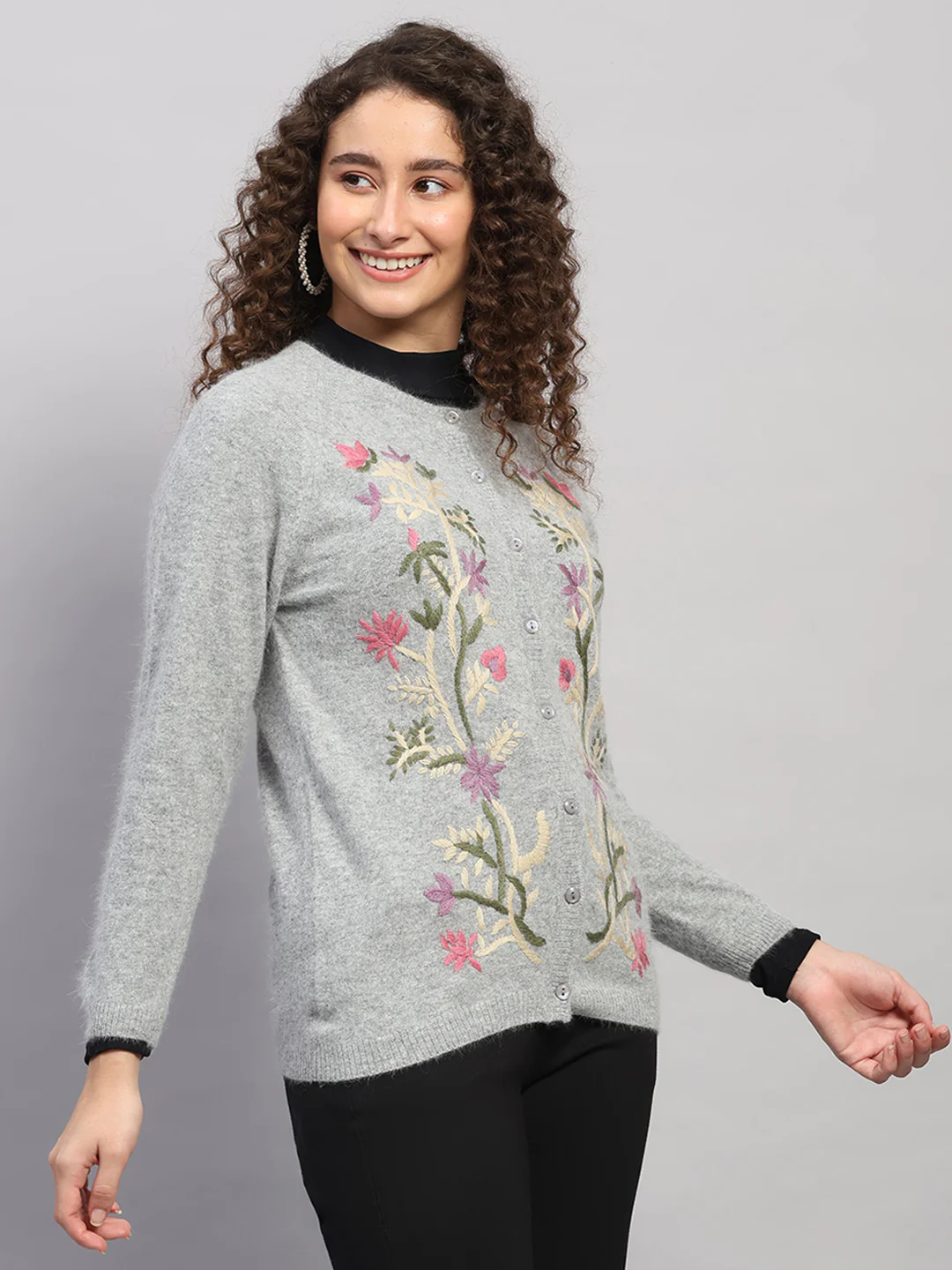 Women Light Grey Jaquard Round Neck Full Sleeve Cardigan - Image 4