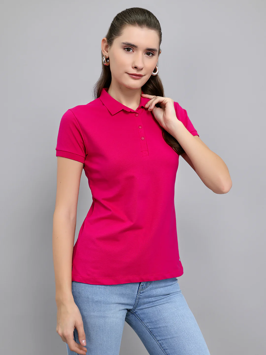 Women Magenta Solid Collar Half Sleeve T-Shirt - Image 3