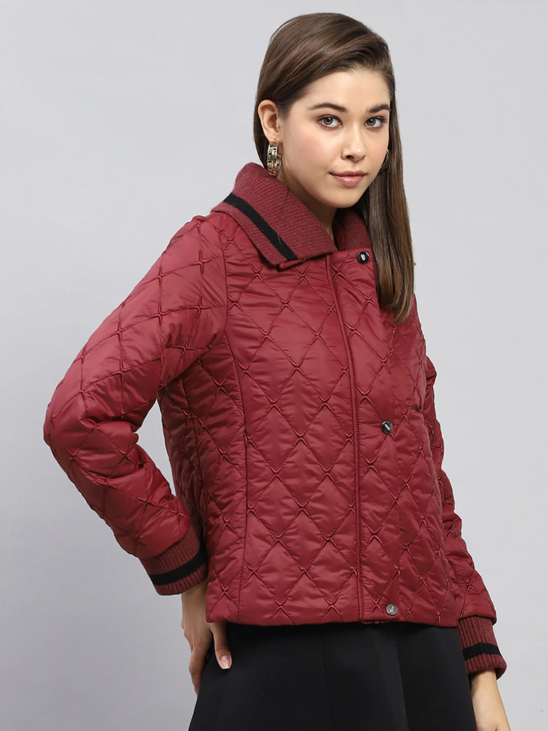 Women Maroon Embroidered Collar Full Sleeve Jacket - Image 4