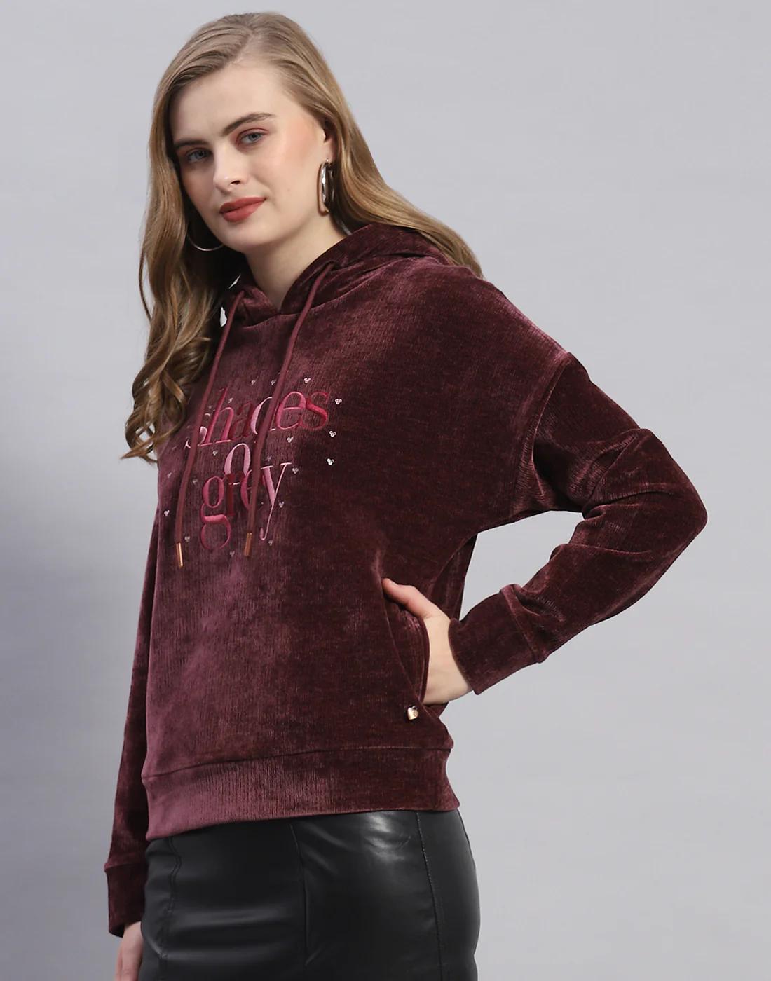 Women Maroon Embroidered Hooded Full Sleeve Sweatshirt - Image 3