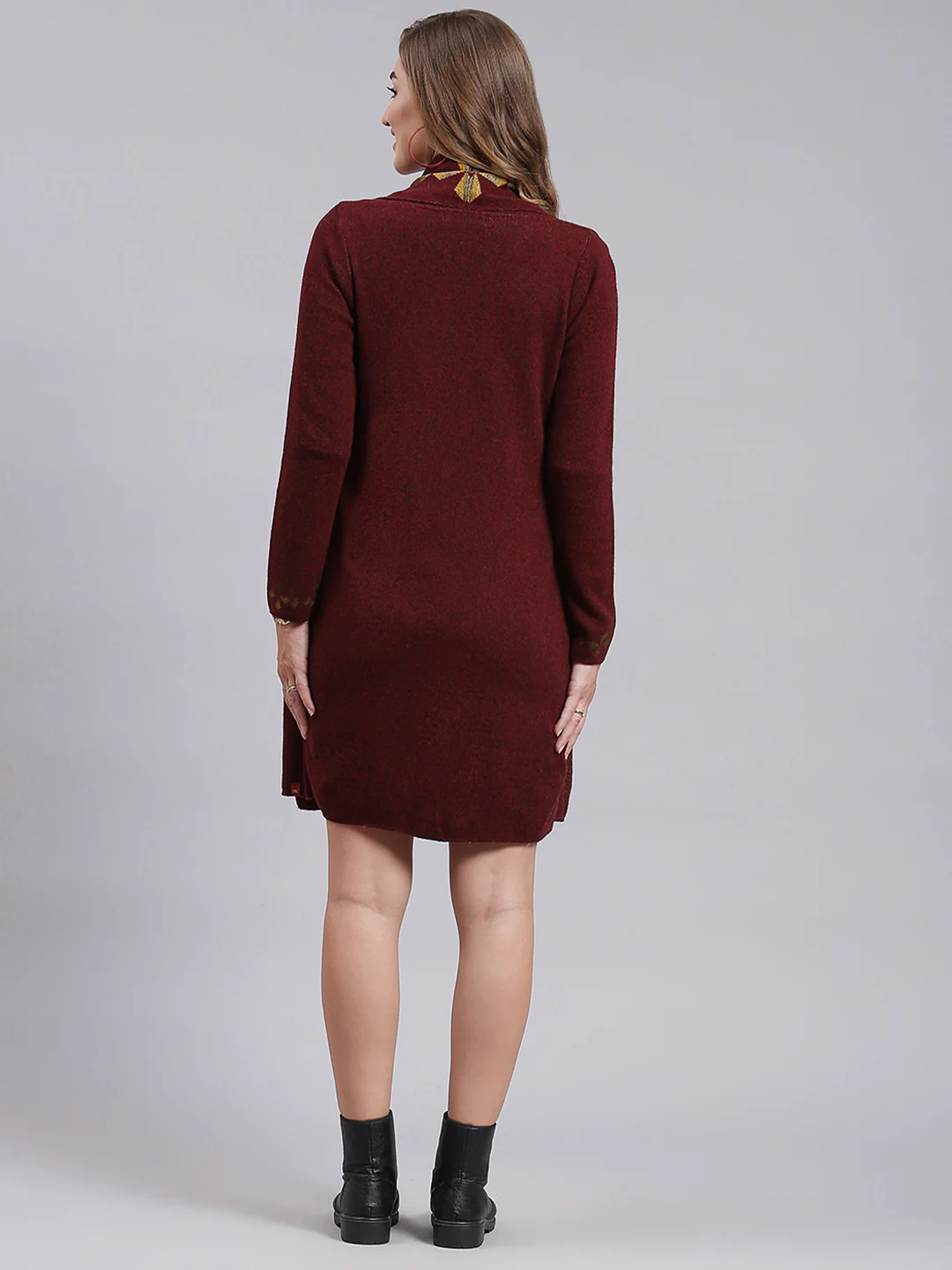 Women Maroon Jaquard Wool blend Cardigan - Image 4