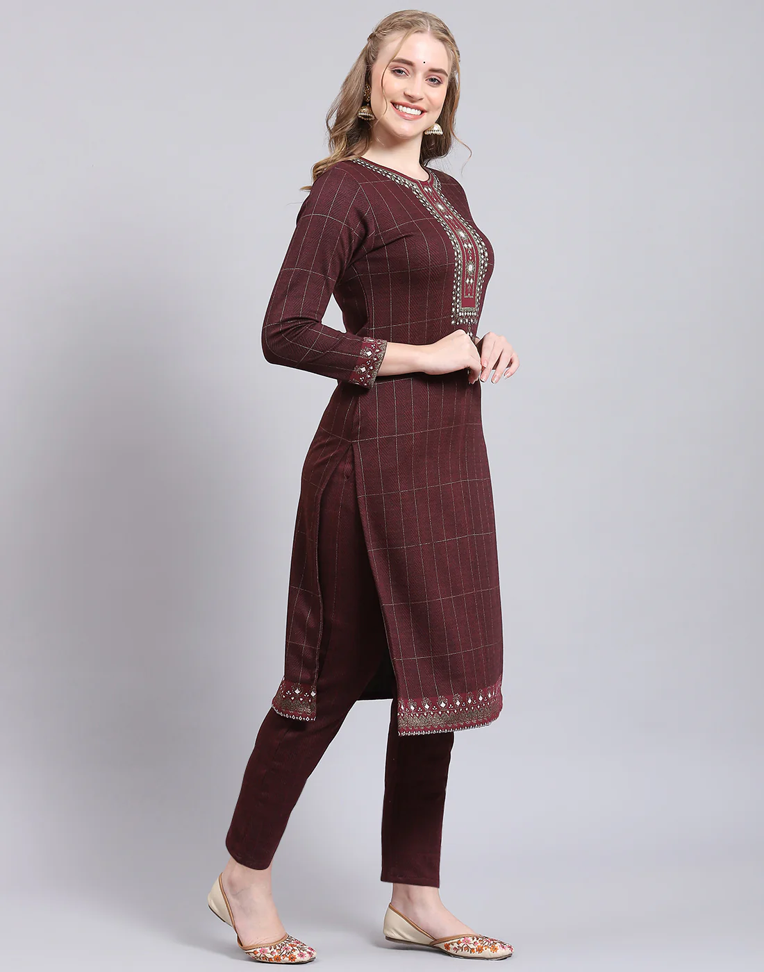 Women Maroon Printed Collar Full Sleeve Kurtis Set - Image 6