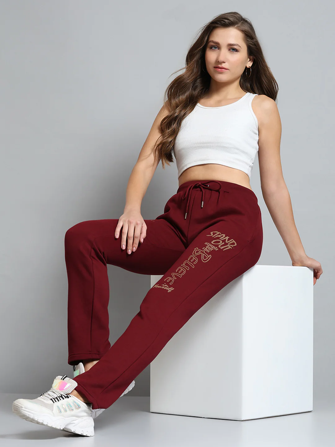 Women Maroon Printed Regular Fit Winter Lower - Image 2