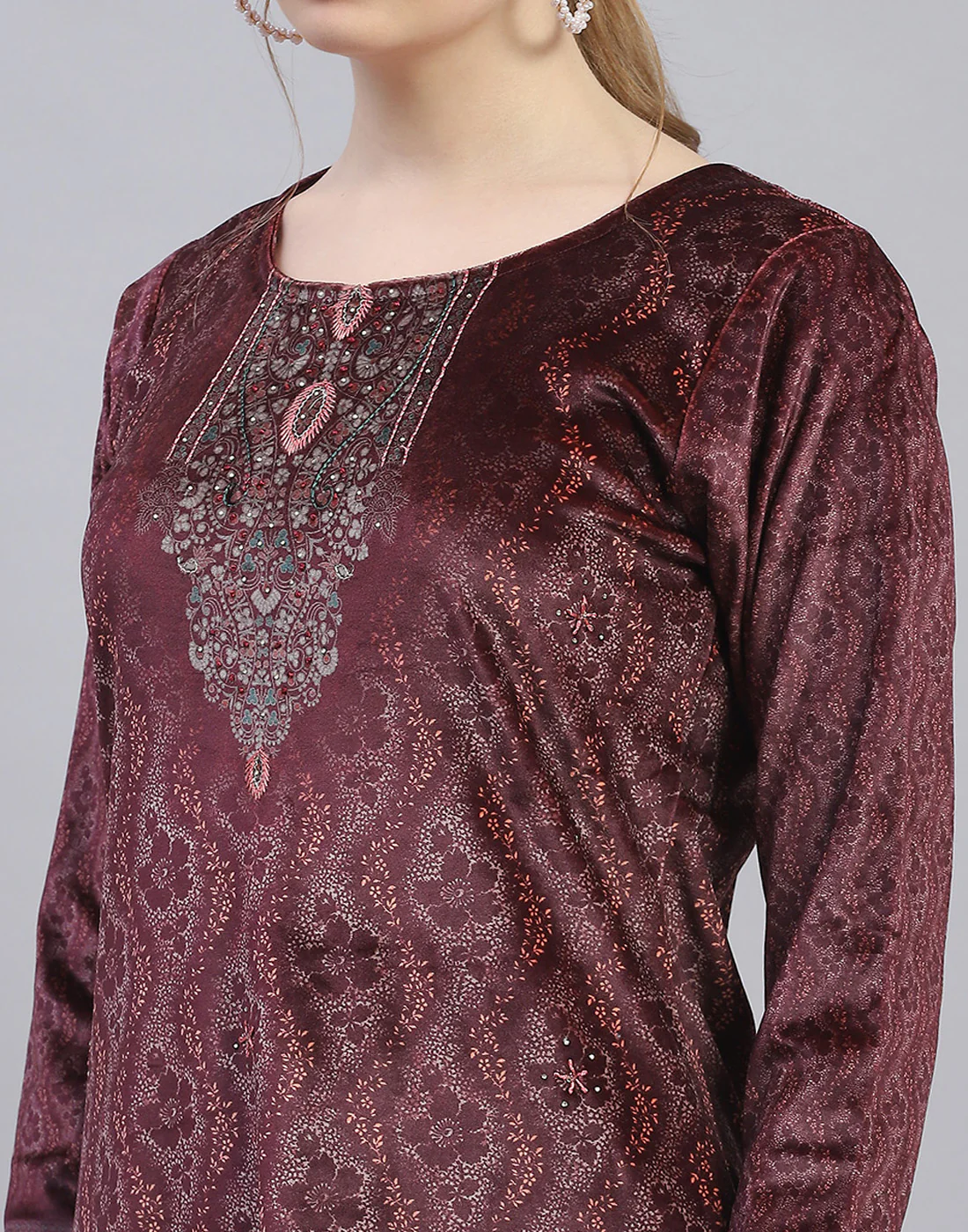 Women Maroon Printed Round Neck Full Sleeve Kurti+Lower Set - Image 6
