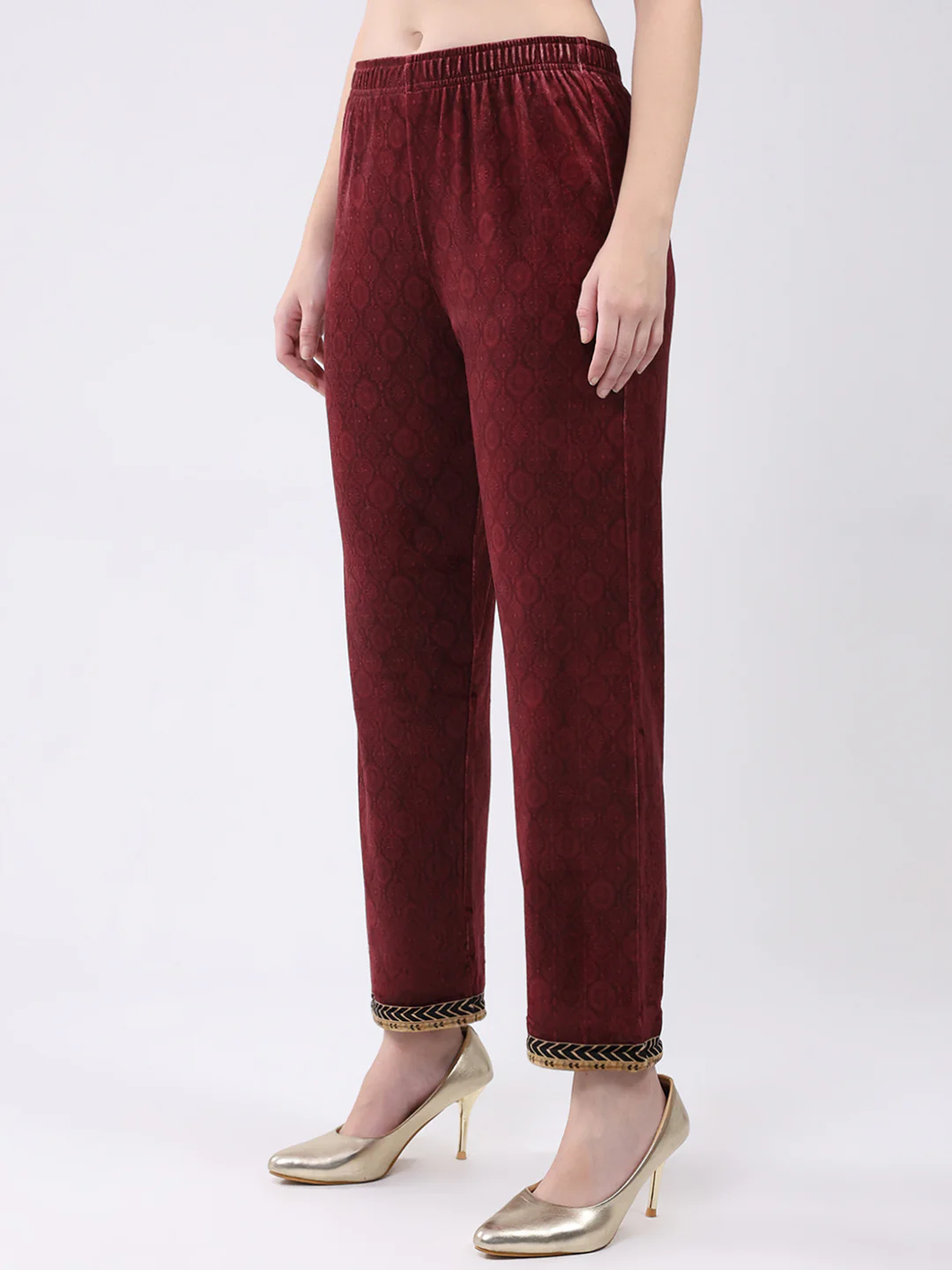 Women Maroon Printed Round Neck Full Sleeve Kurti Set for Winter - Image 7