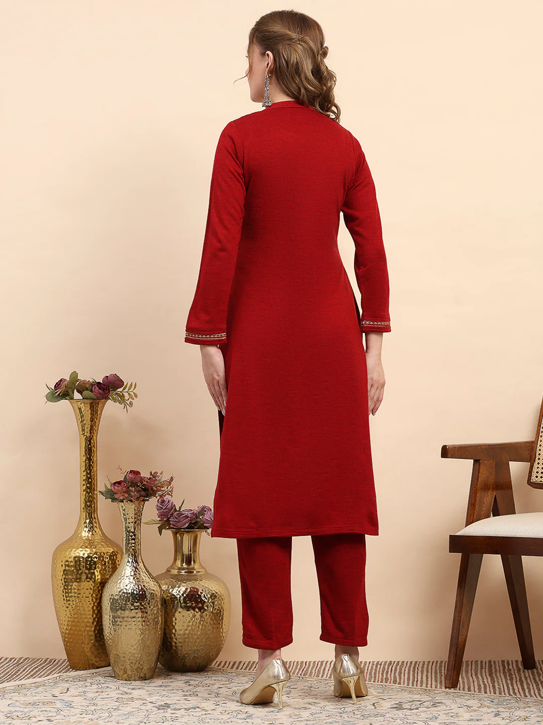 Women Maroon Printed Round Neck Full Sleeve Kurti Set for Winter - Image 5