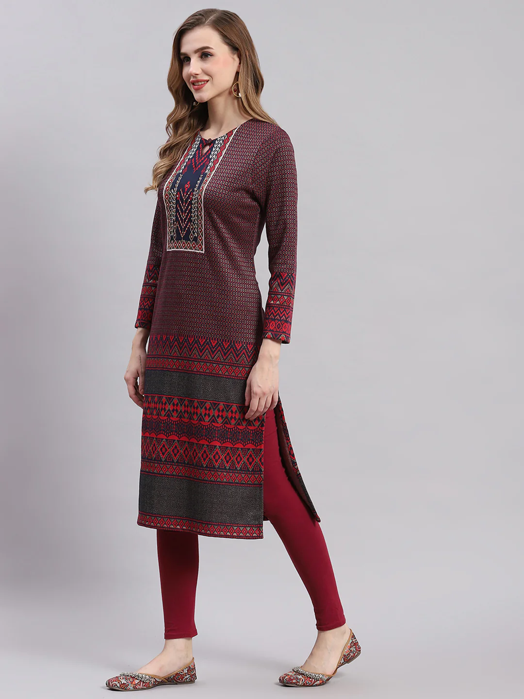 Women Maroon Printed Round Neck Full Sleeve Kurtis - Image 4
