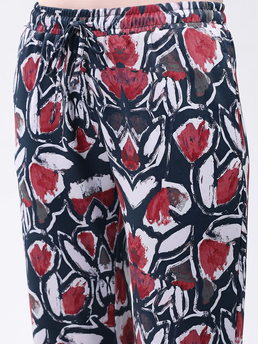 Women Maroon Printed Round Neck Full Sleeve Lower Set - Image 8