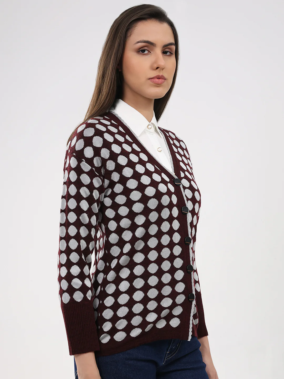 Women Maroon Printed V Neck Full Sleeve Cardigan - Image 4