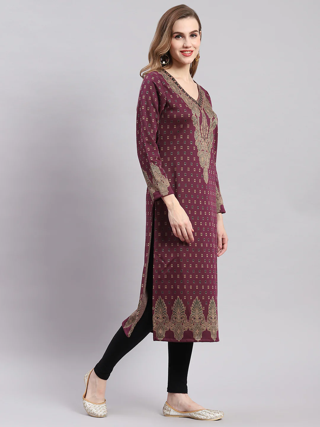 Women Maroon Printed V Neck Full Sleeve Kurtis - Image 5