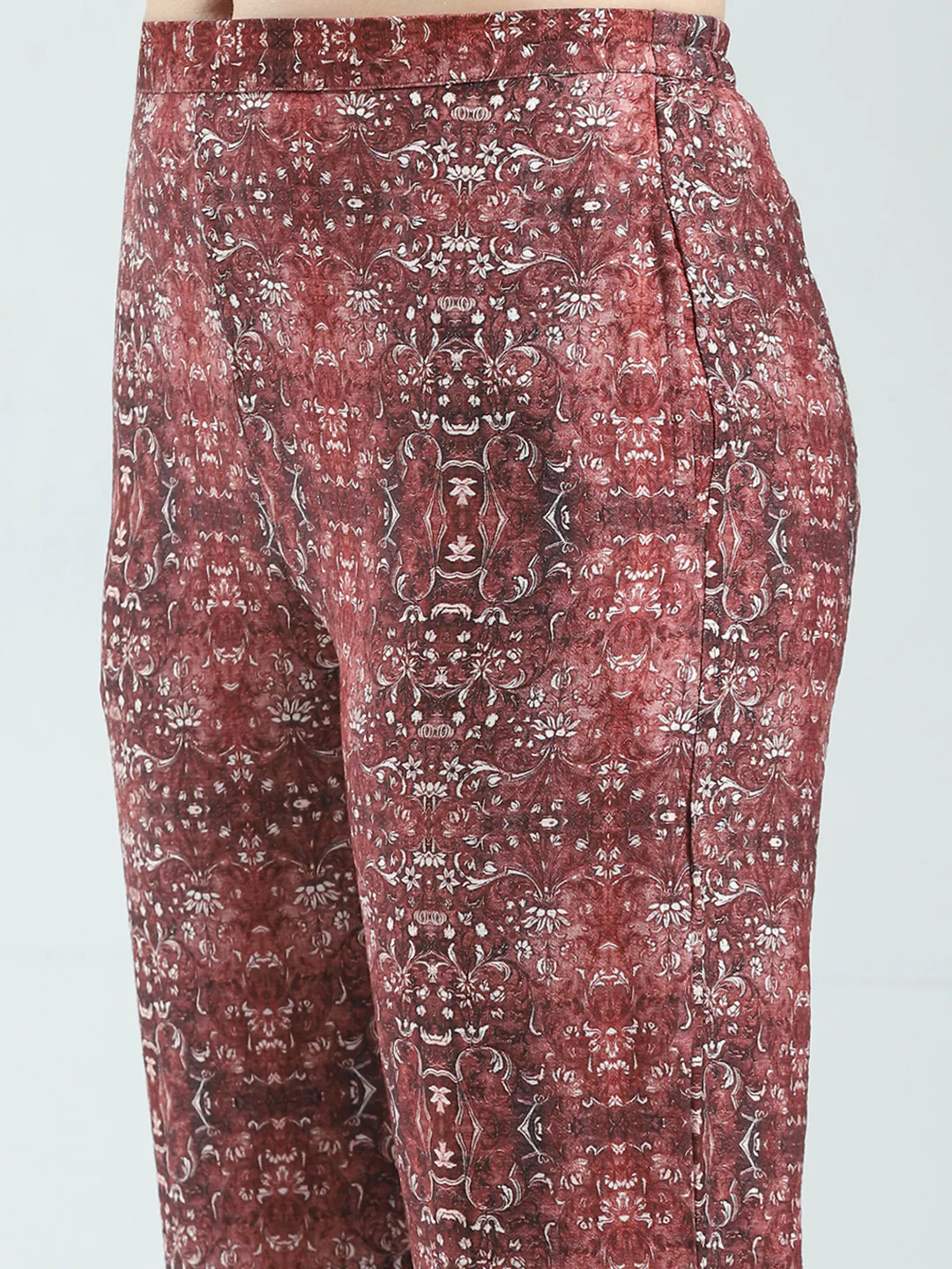 Women Maroon Printed Round Neck Sleeveless 3 Pcs Cords Set - Image 10
