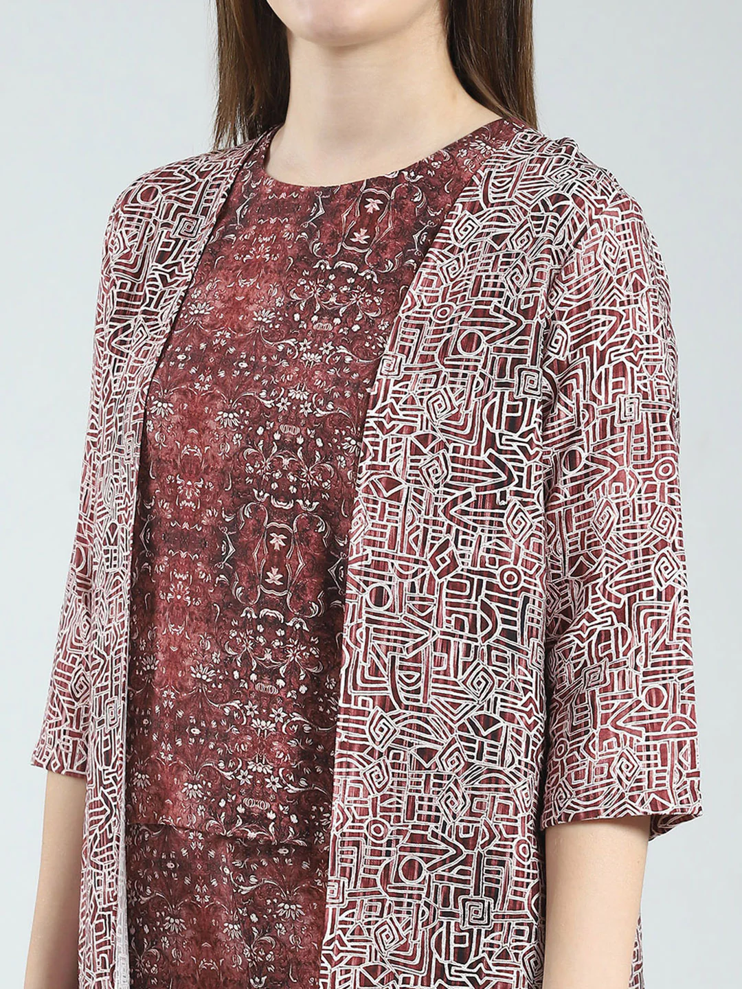 Women Maroon Printed Round Neck Sleeveless 3 Pcs Cords Set - Image 9