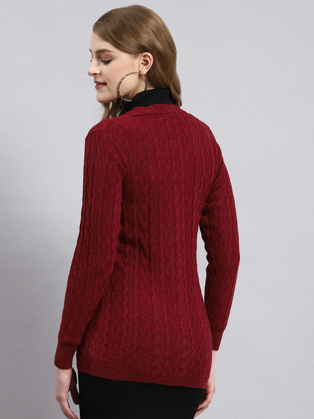 Women Maroon Self Cardigan - Image 4