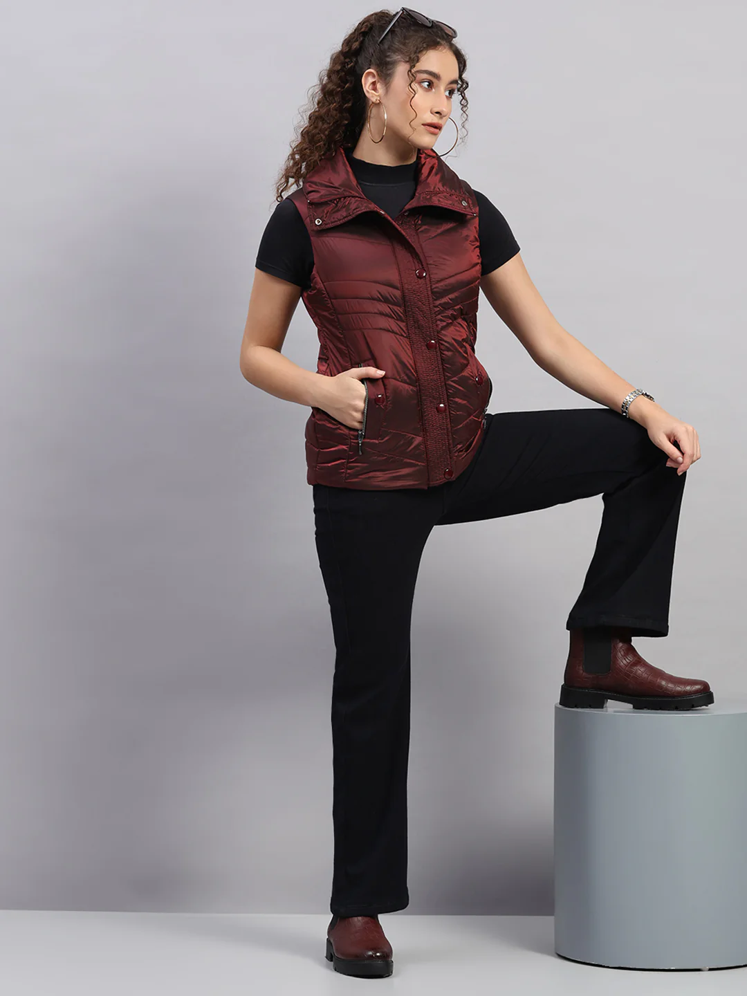 Women Maroon Self Design Collar Sleeveless Jacket - Image 2