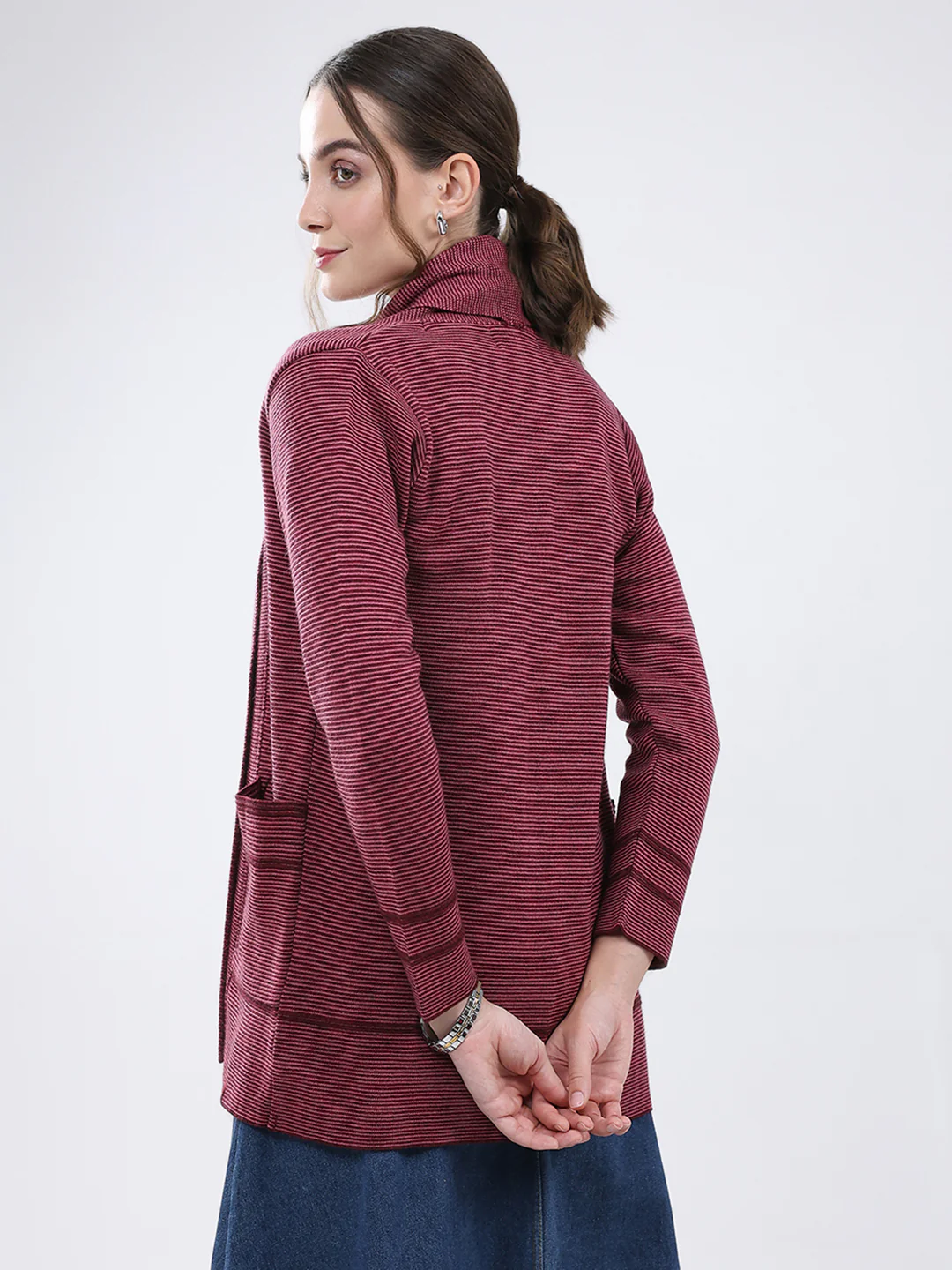 Women Maroon Self Design Front Open Full Sleeve Cardigan - Image 5
