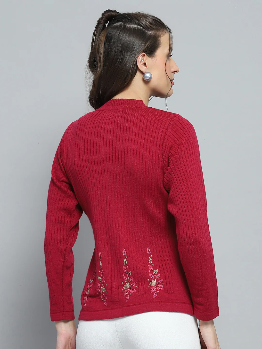 Women Maroon Self Design Round Neck Full Sleeve Cardigan - Image 5