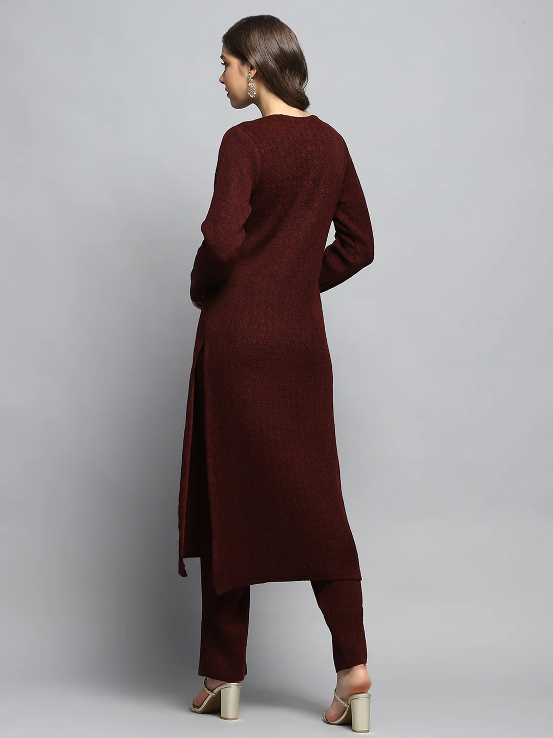 Women Maroon Self Design Round Neck Full Sleeve Kurti Set - Image 5