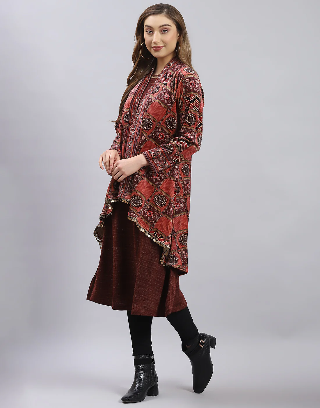 Women Maroon Self Design Round Neck Full Sleeve Kurtis Set - Image 4
