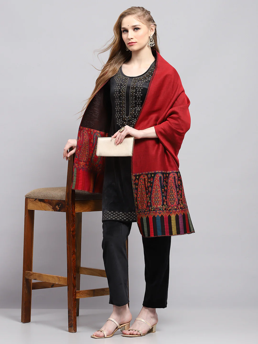 Women Maroon Self Design Shawl - Image 5