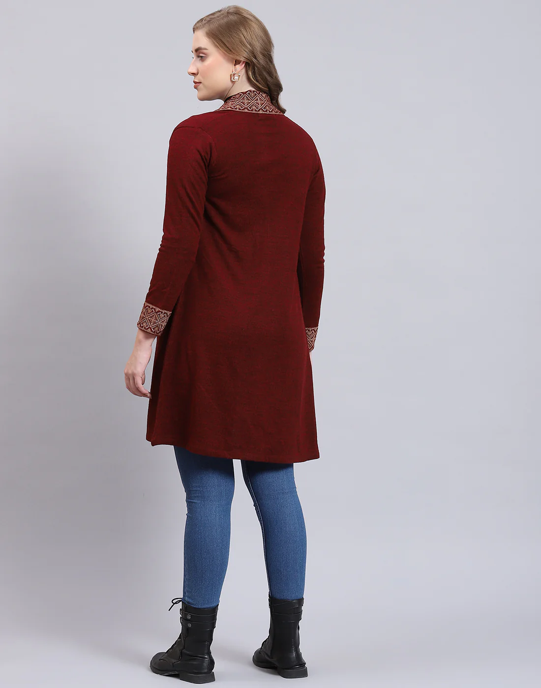 Women Maroon Self Design V Neck Full Sleeve Cardigan - Image 6