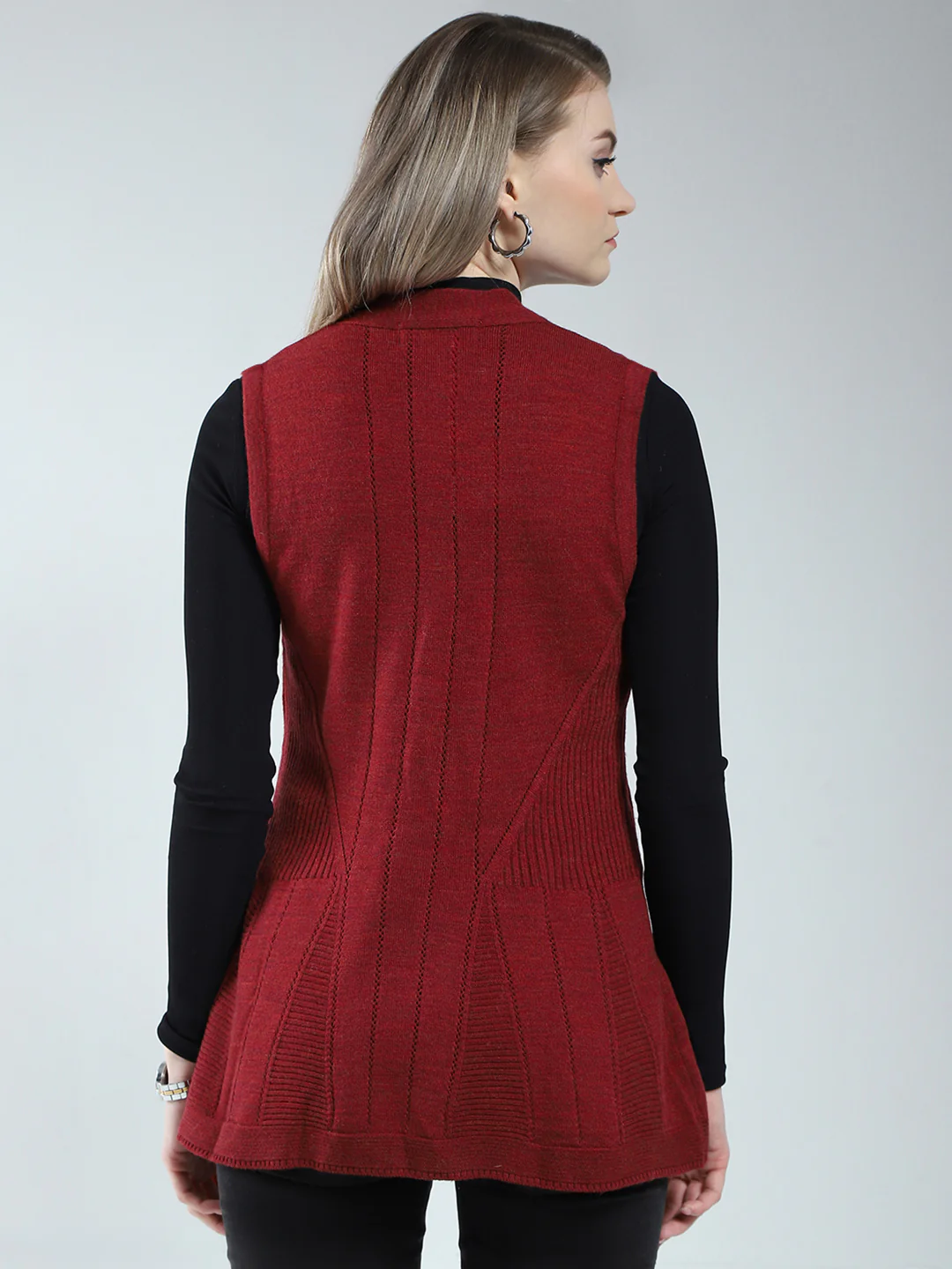 Women Maroon Self Design V Neck Sleeveless Cardigan - Image 5