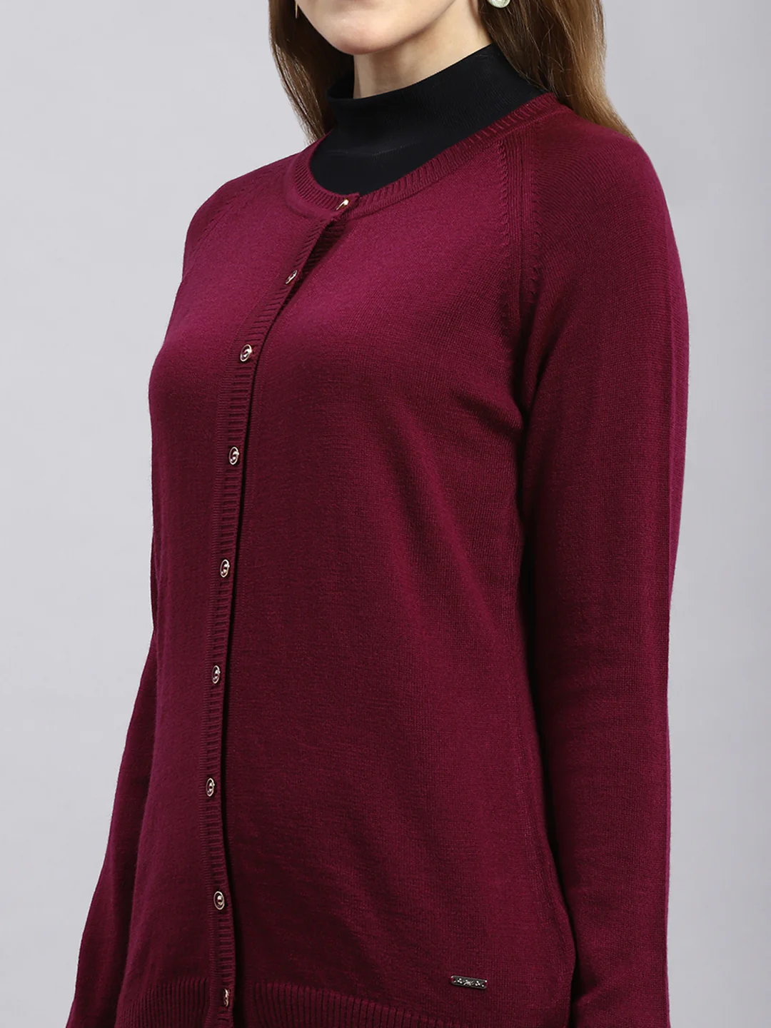 Women Maroon Solid Cardigan - Image 6