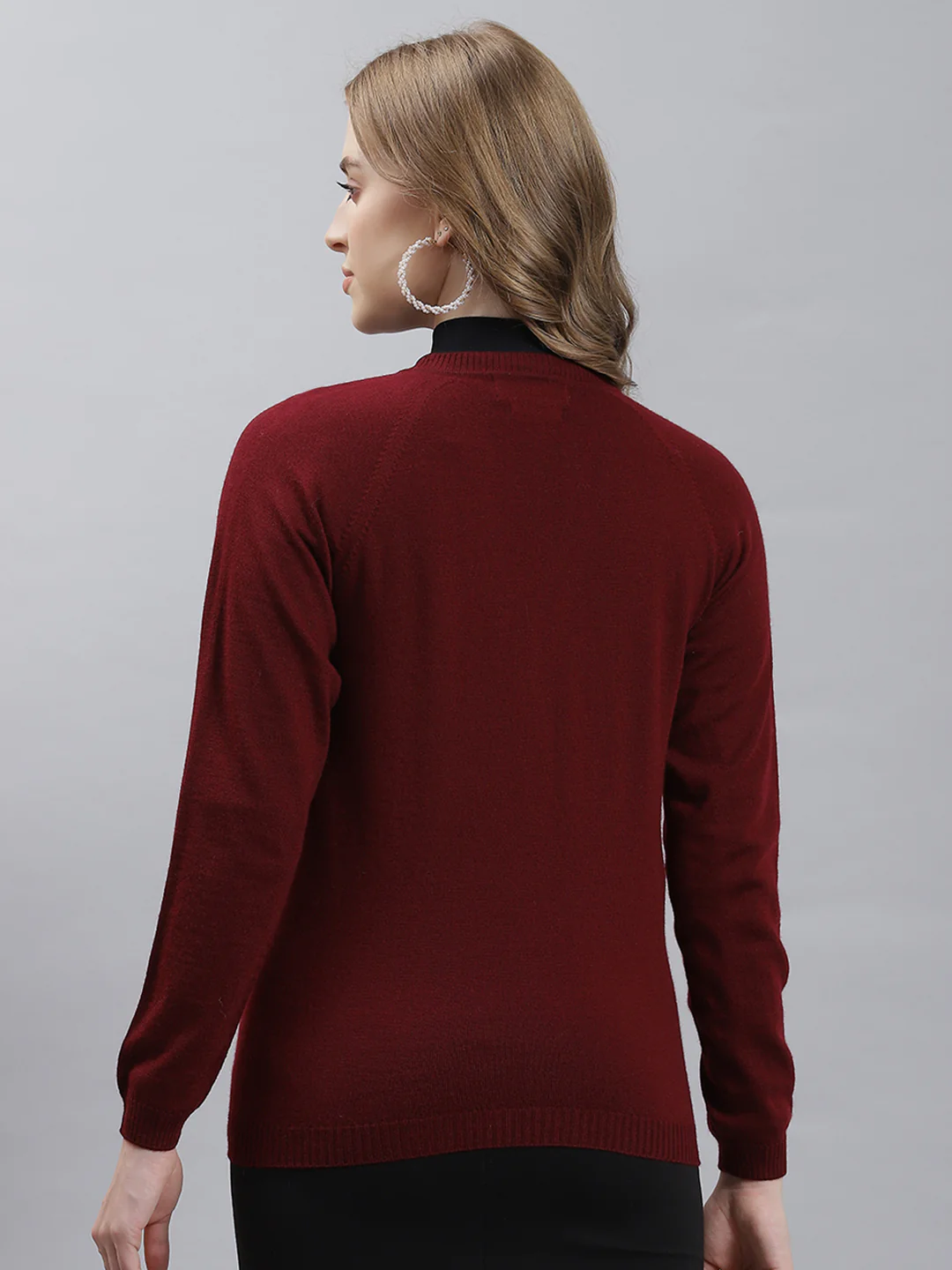 Women Maroon Solid Cardigan - Image 5