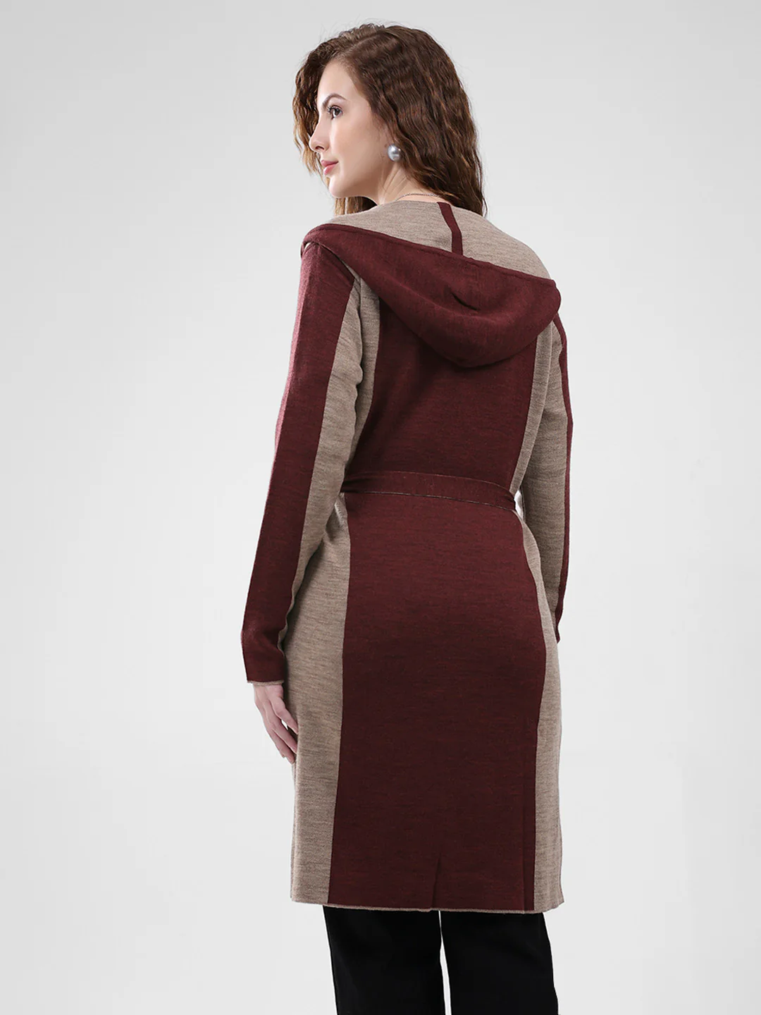 Women Maroon Solid Hooded Full Sleeve Cardigan - Image 5