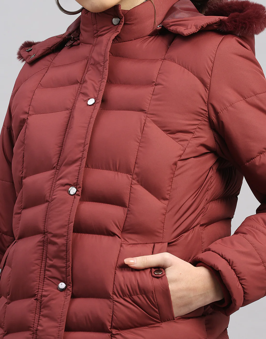 Women Maroon Solid Hooded Full Sleeve Jacket - Image 7