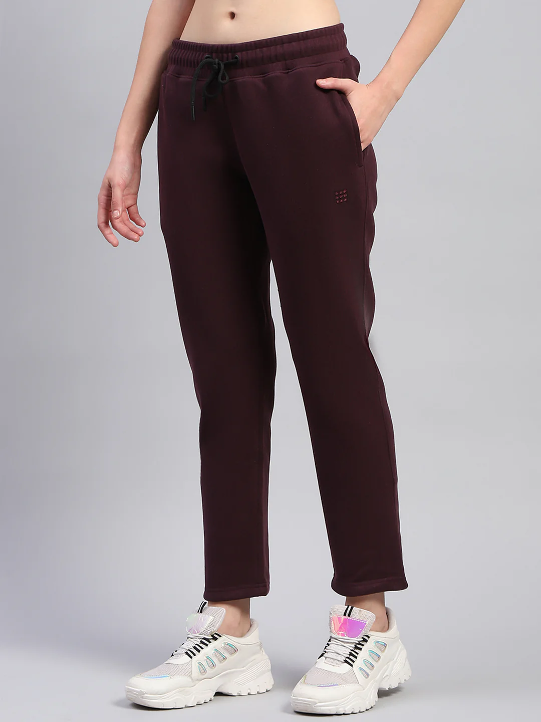 Rock.it Women Maroon Solid Hooded Full Sleeve Tracksuit - Image 8
