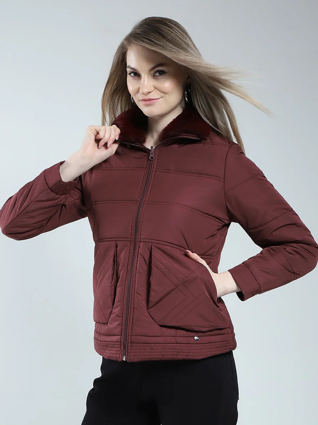 Women Maroon Solid Mock Neck Full Sleeve Reversible Jacket - Image 3