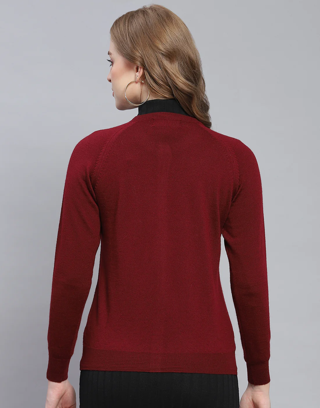 Women Maroon Solid Round Neck Full Sleeve Cardigan - Image 5