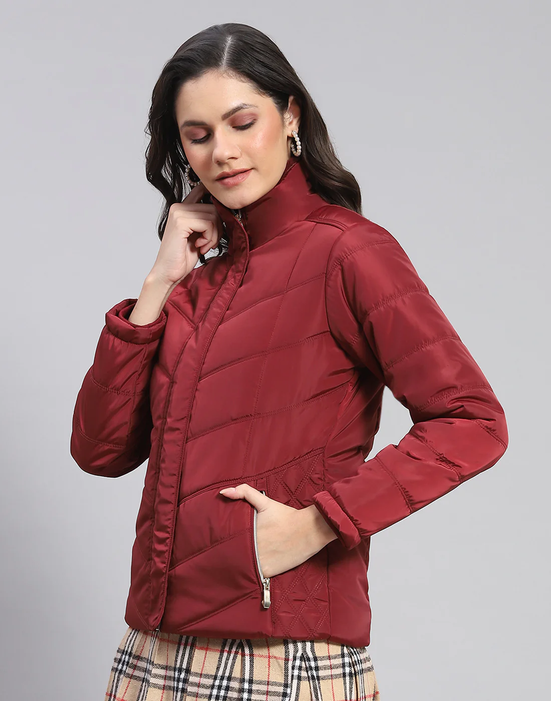 Women Maroon Solid Stand Collar Full Sleeve Jacket - Image 4