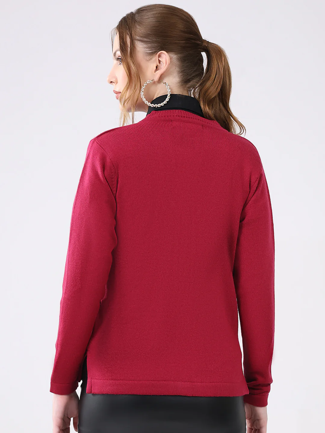 Women Maroon Solid V Neck Full Sleeve Cardigan - Image 5