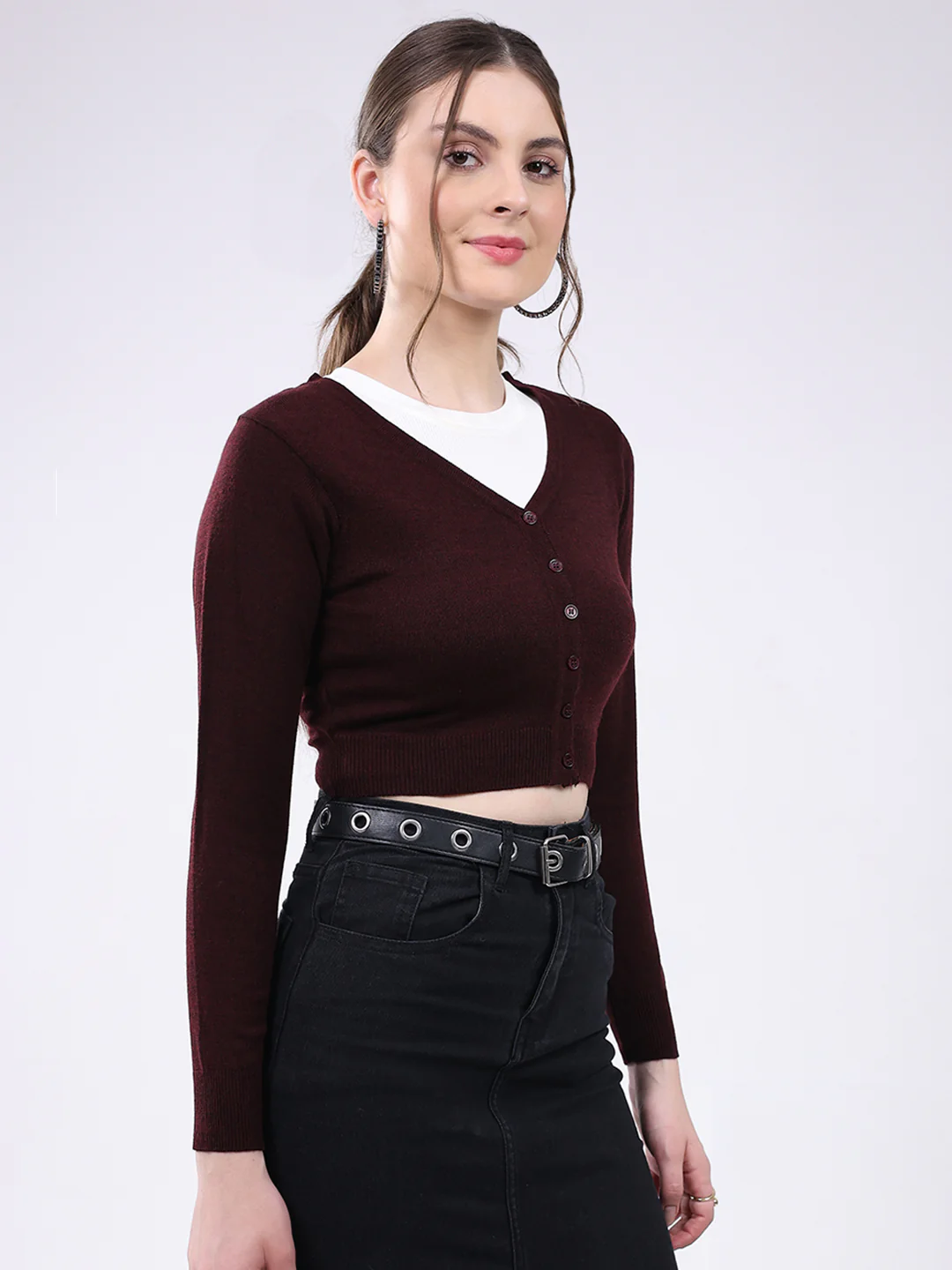 Women Maroon Solid V Neck Full Sleeve Cardigan - Image 4