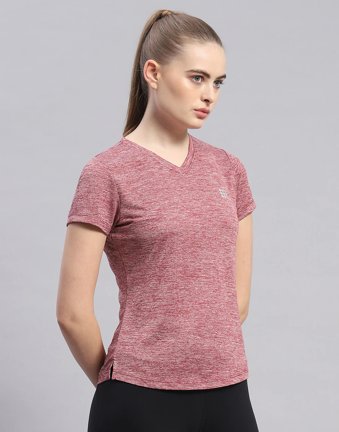 Rock.it Women Maroon Solid V Neck Half Sleeve Top - Image 4