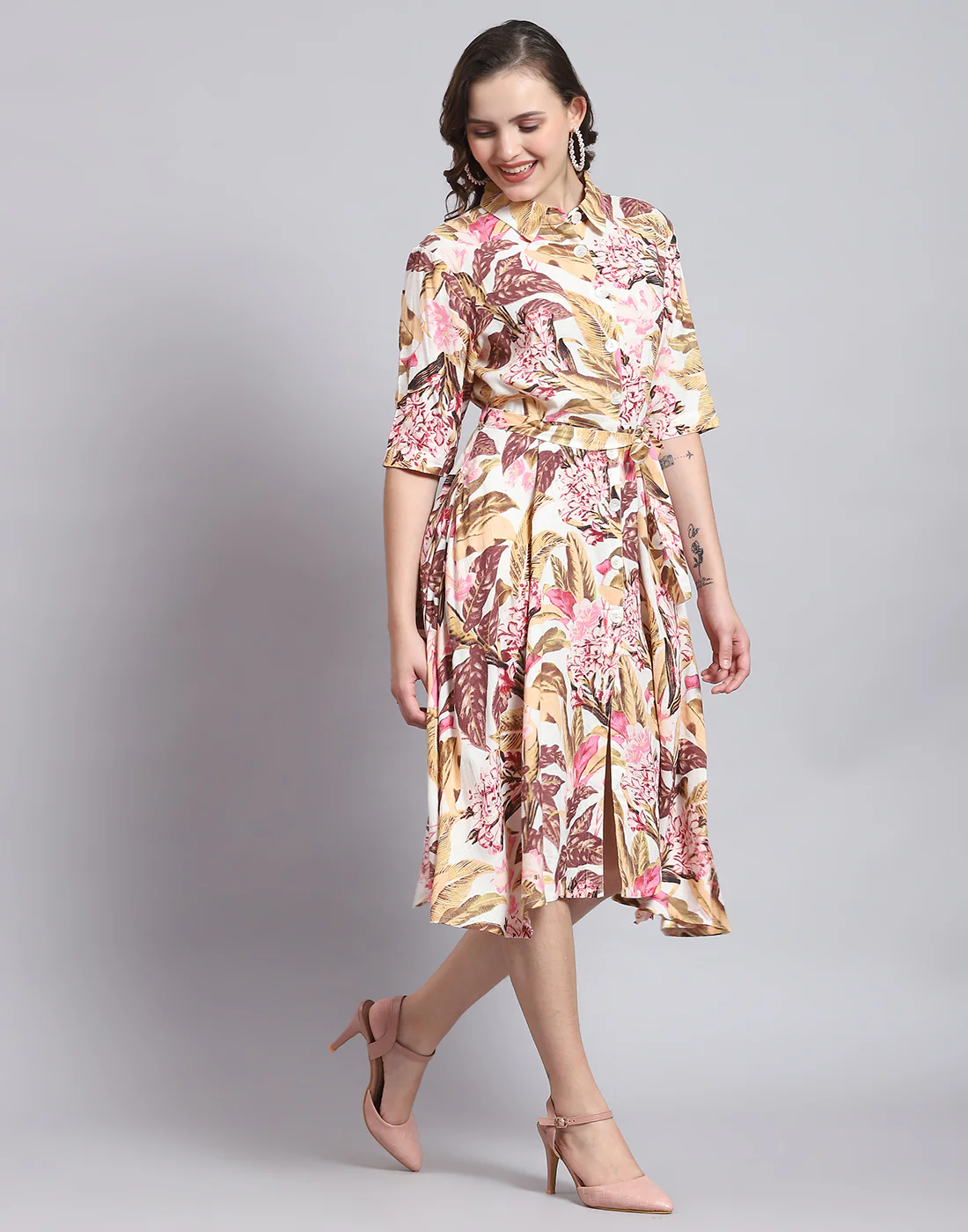 Women Multicolor Printed Front Open Short Sleeve Dress - Image 4