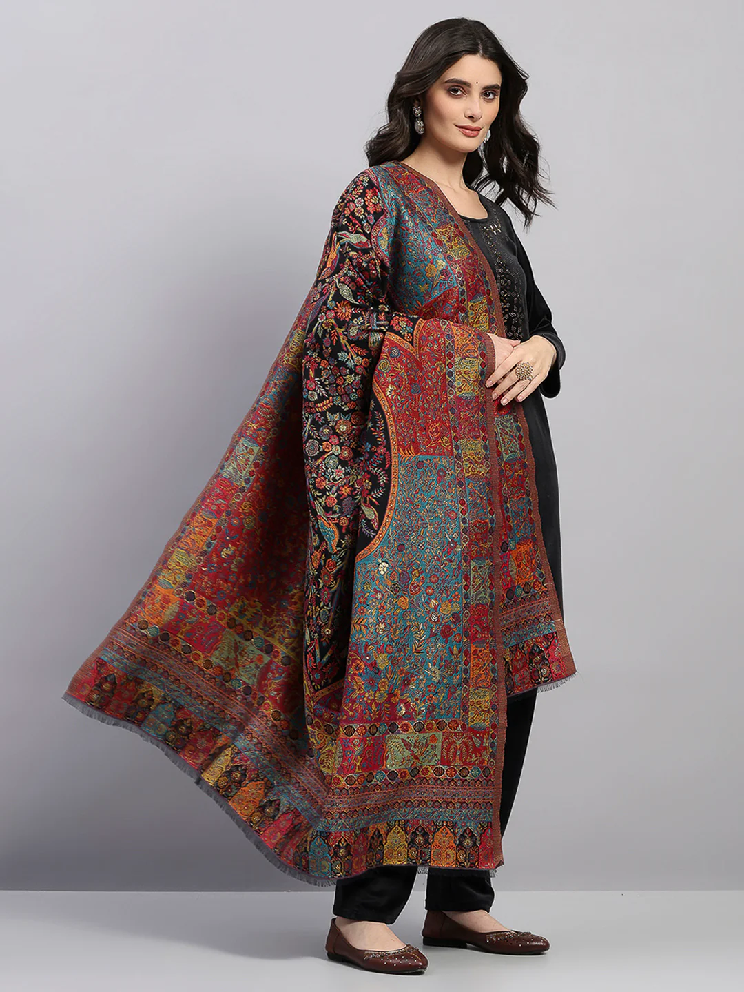 Women Multicolor Printed Wool Blend Shawl - Image 4