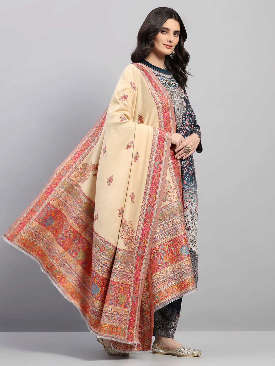Women Multicolor Printed Wool Blend Shawl - Image 4