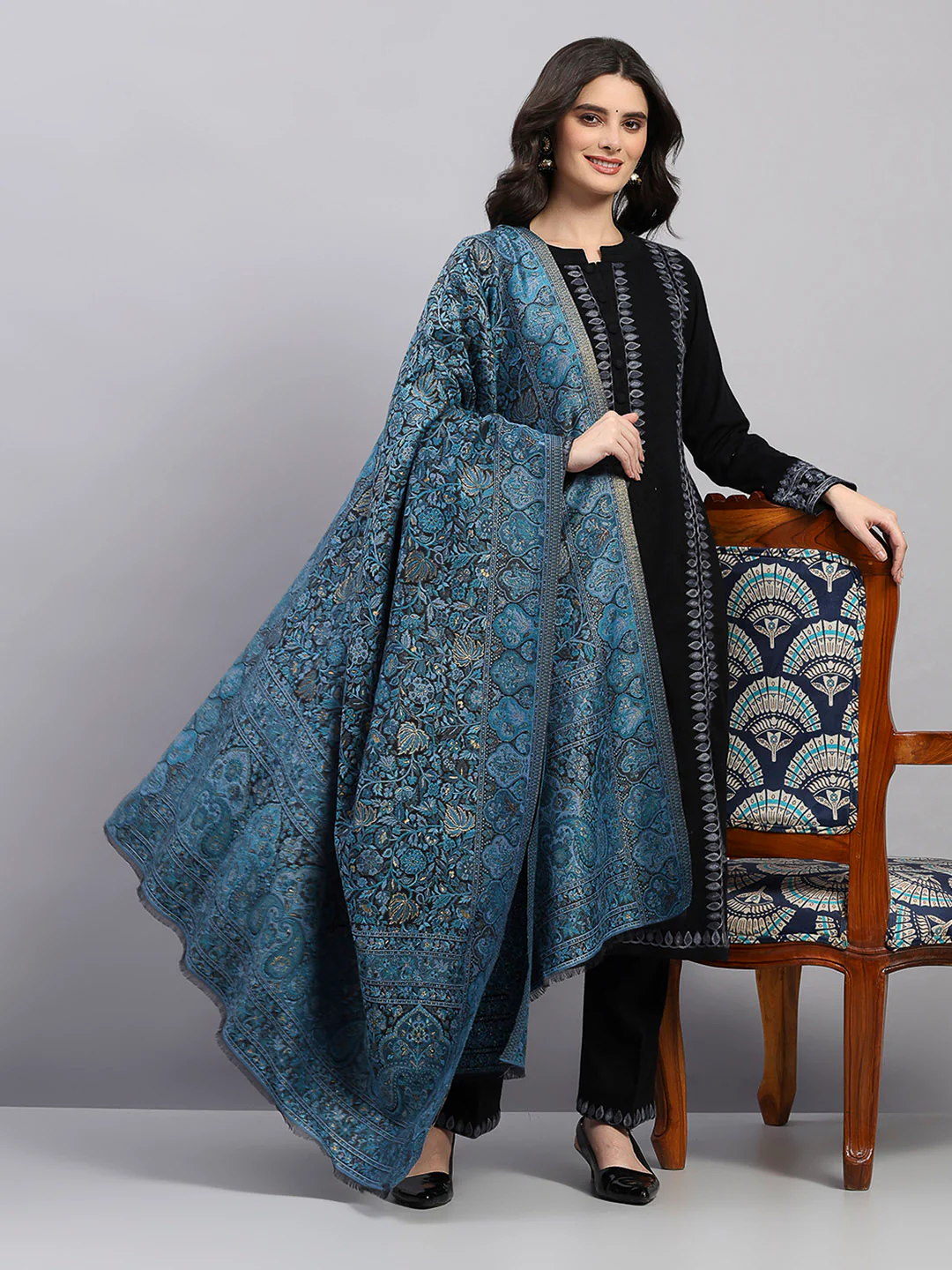 Women Multicolor Printed Wool Blend Shawl - Image 2