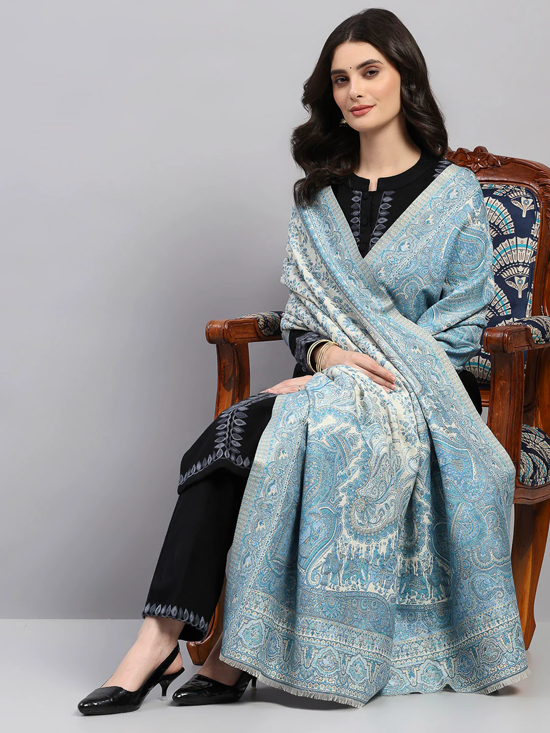 Women Multicolor Printed Wool Blend Shawl - Image 2